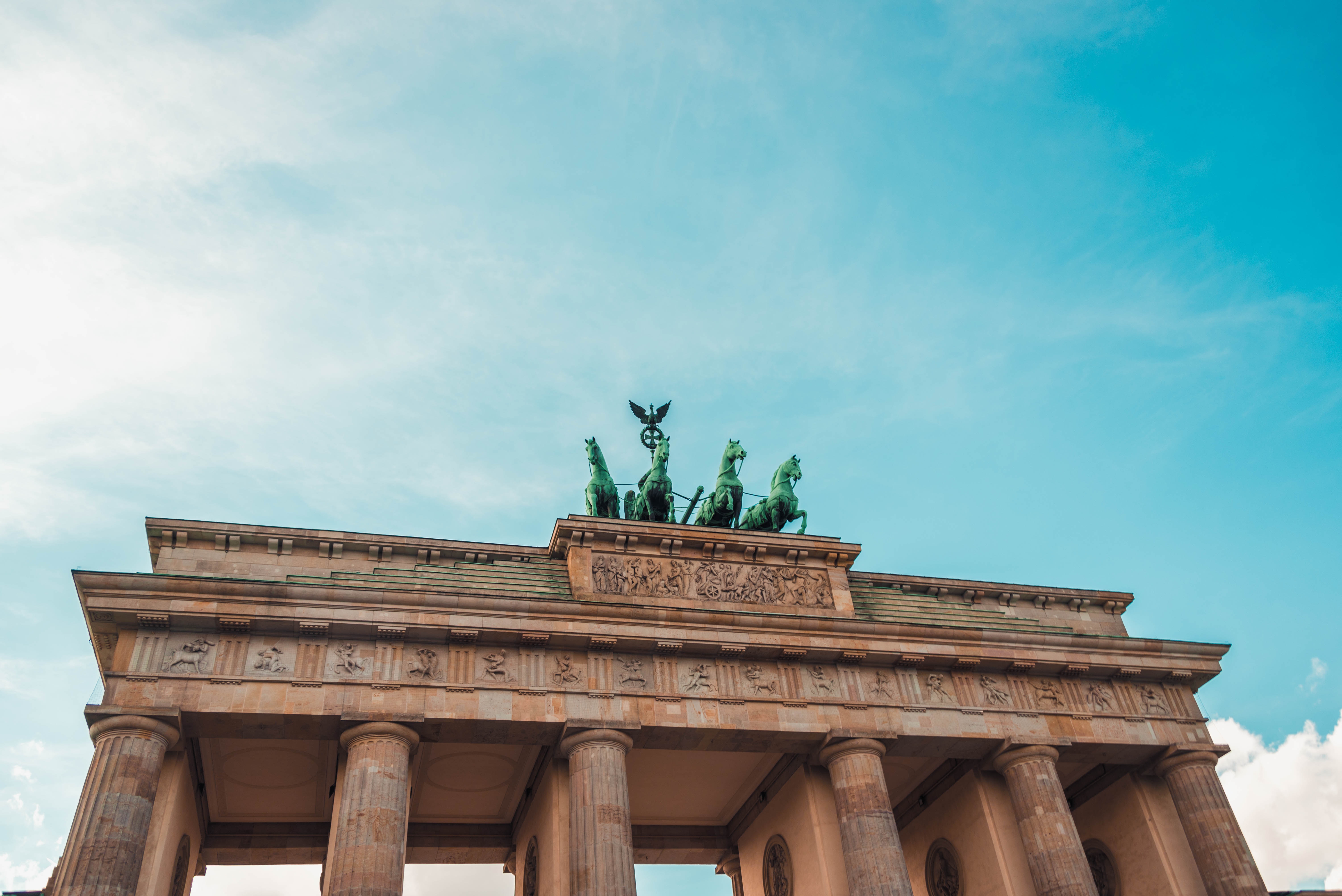 A picture of one of the most famous German landmarks: the Brandenburg Gate 